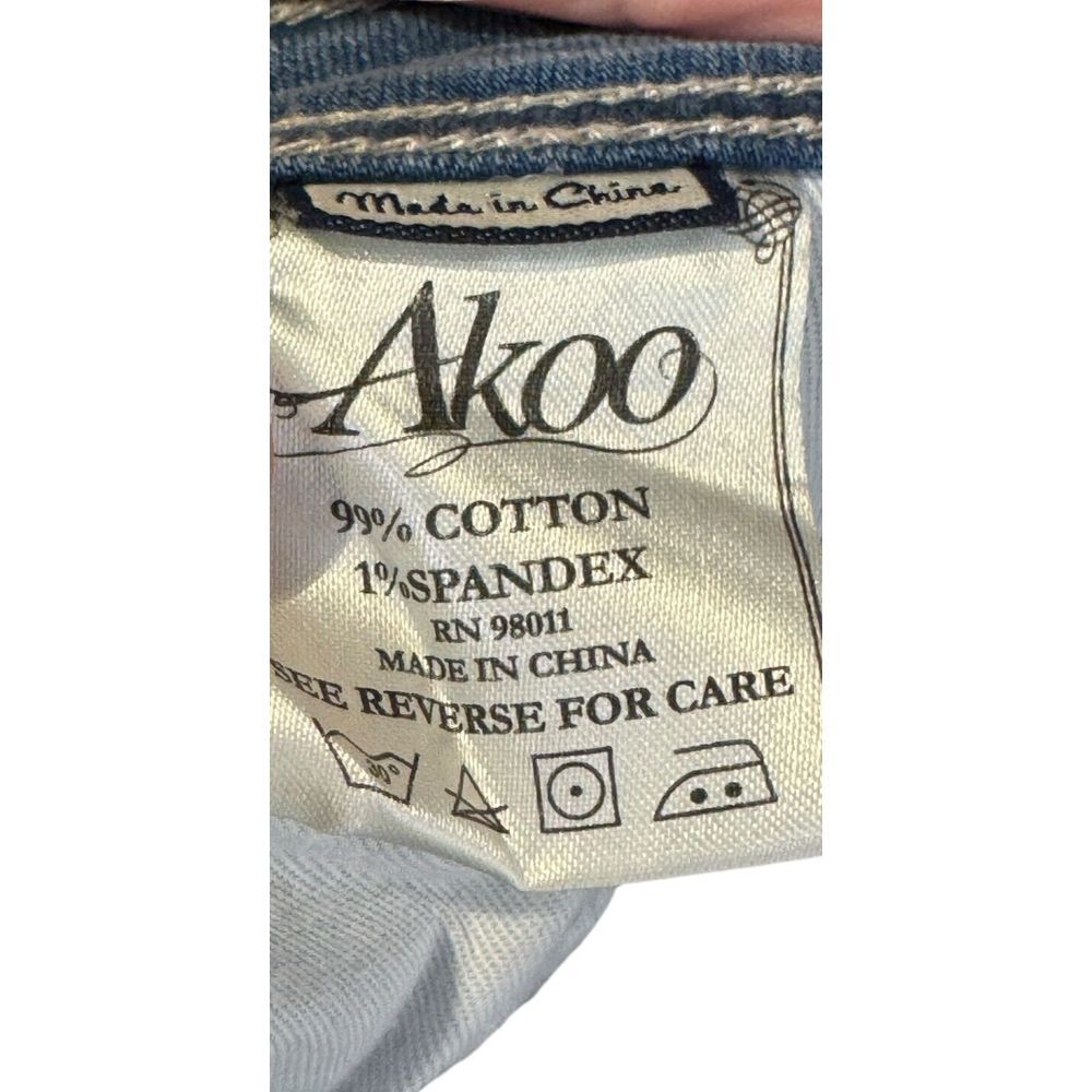The Akoo Women's Jeans Comfort Stretch Low Rise Medium Wash Pants Sz. 28 - Picture 10 of 10